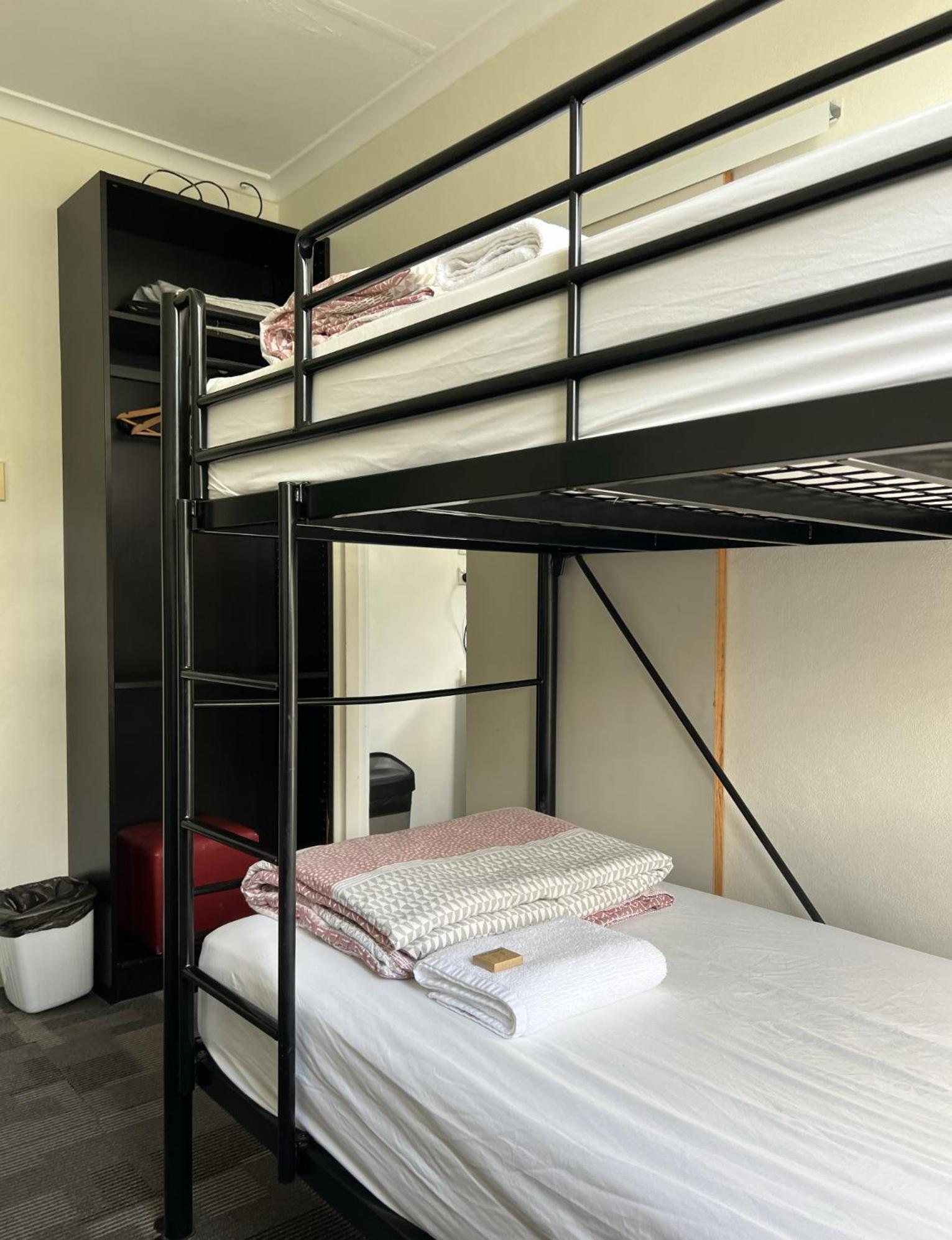 Hostel Manly Bunkhouse Sydney Exterior foto